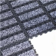 Černá plastová vnitřní čistící vstupní rohož FLOMA - délka 20,5 cm, šířka 20,5 cm a výška 1,1 cm