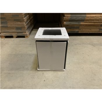 Termoelektrický minibar BC40 - rozbaleno